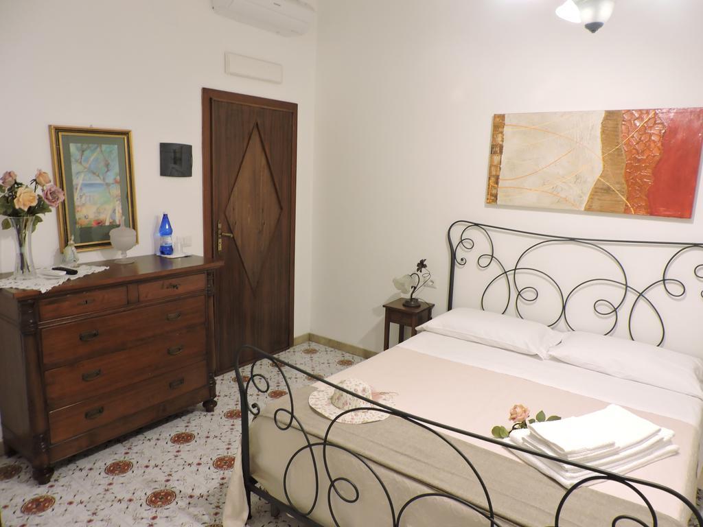 B&B Il Muro Vecchio Giardini-Naxos Chambre photo